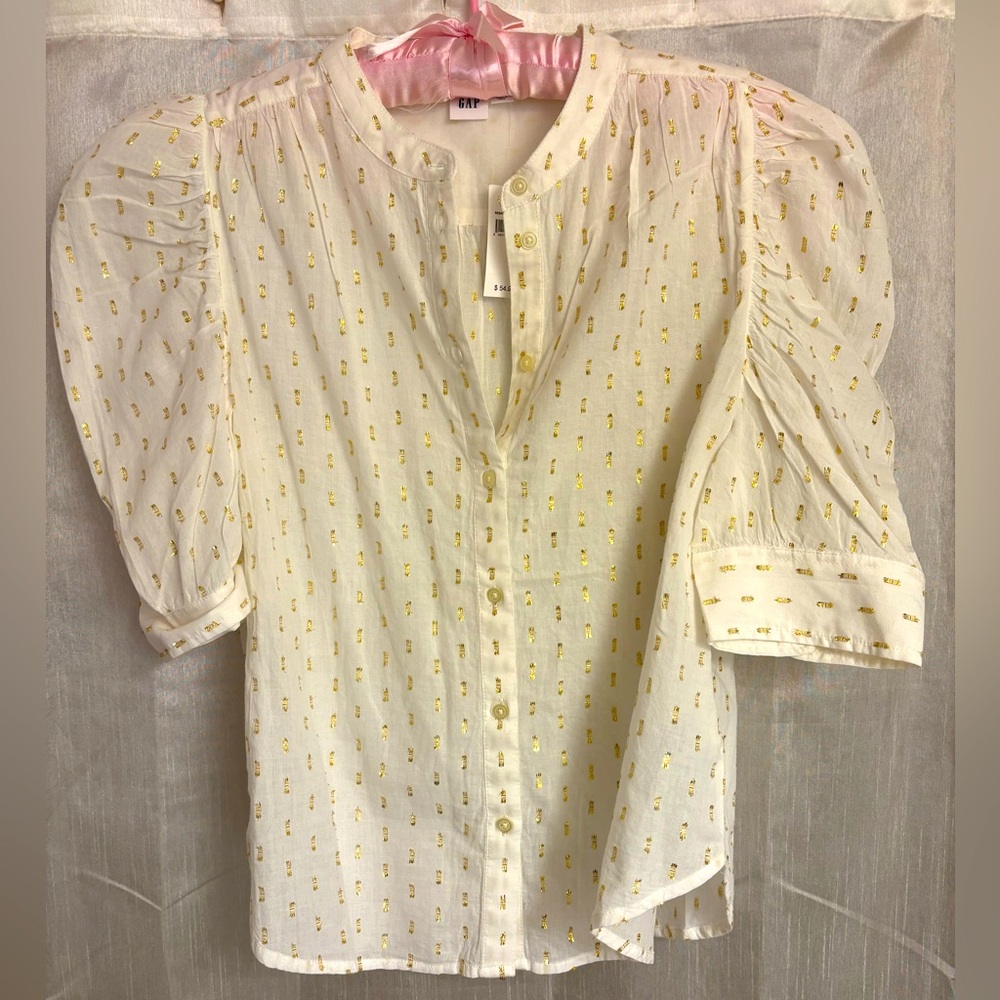 Puff sleeve top